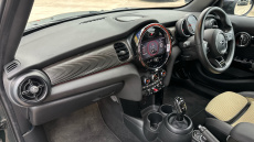 MINI Hatchback 1.5 Cooper Resolute Edition Premium 5dr Auto Petrol Hatchback